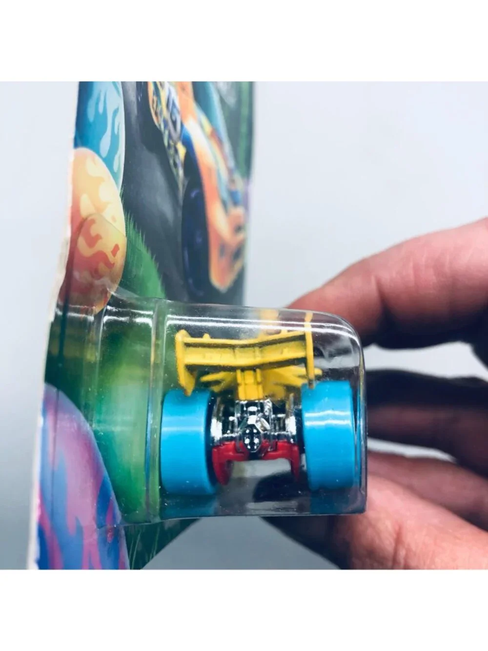 Hot wheels happy Easter tarmac attack 2014 g45 01/06 yellow new READ